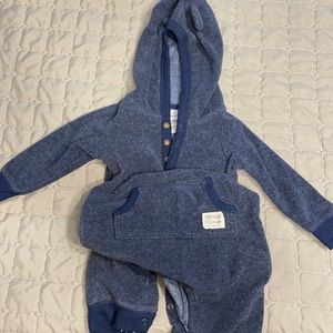Carter’s cozy one piece w/ hood
